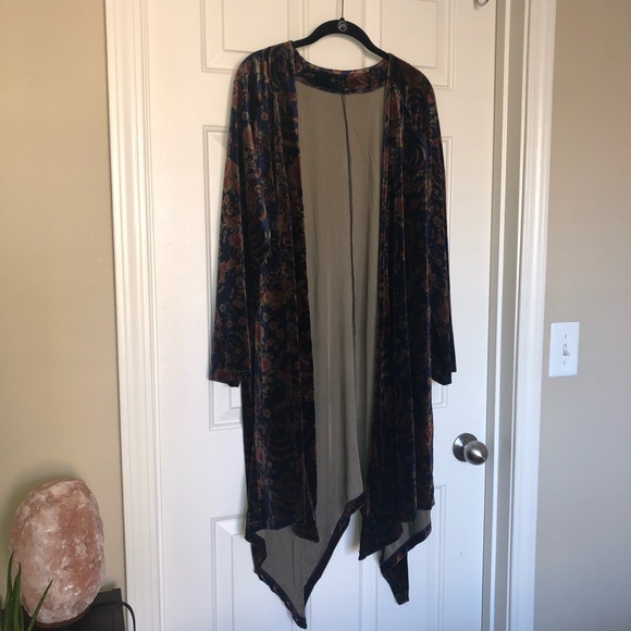 Navy Blue Velvet Floral Boho Kimono Cardigan - Picture 4 of 5